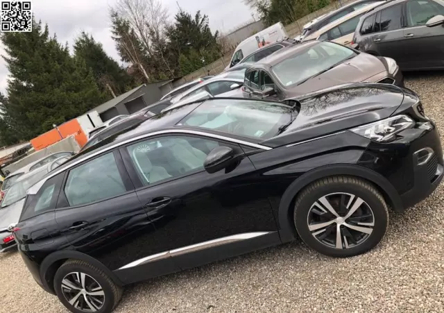 PEUGEOT 3008 1.5 BlueHDi Allure S&S