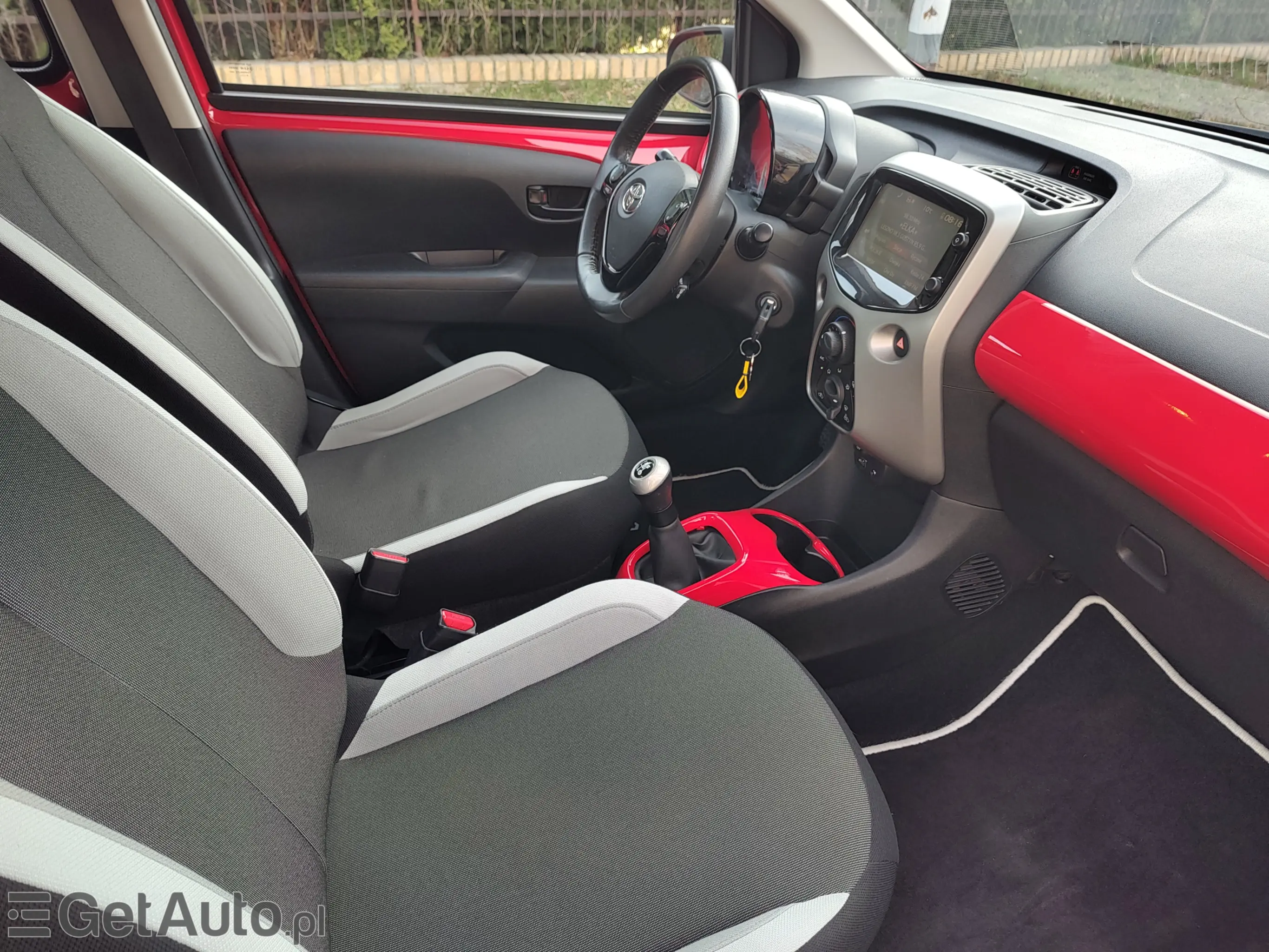 TOYOTA Aygo X-clusiv