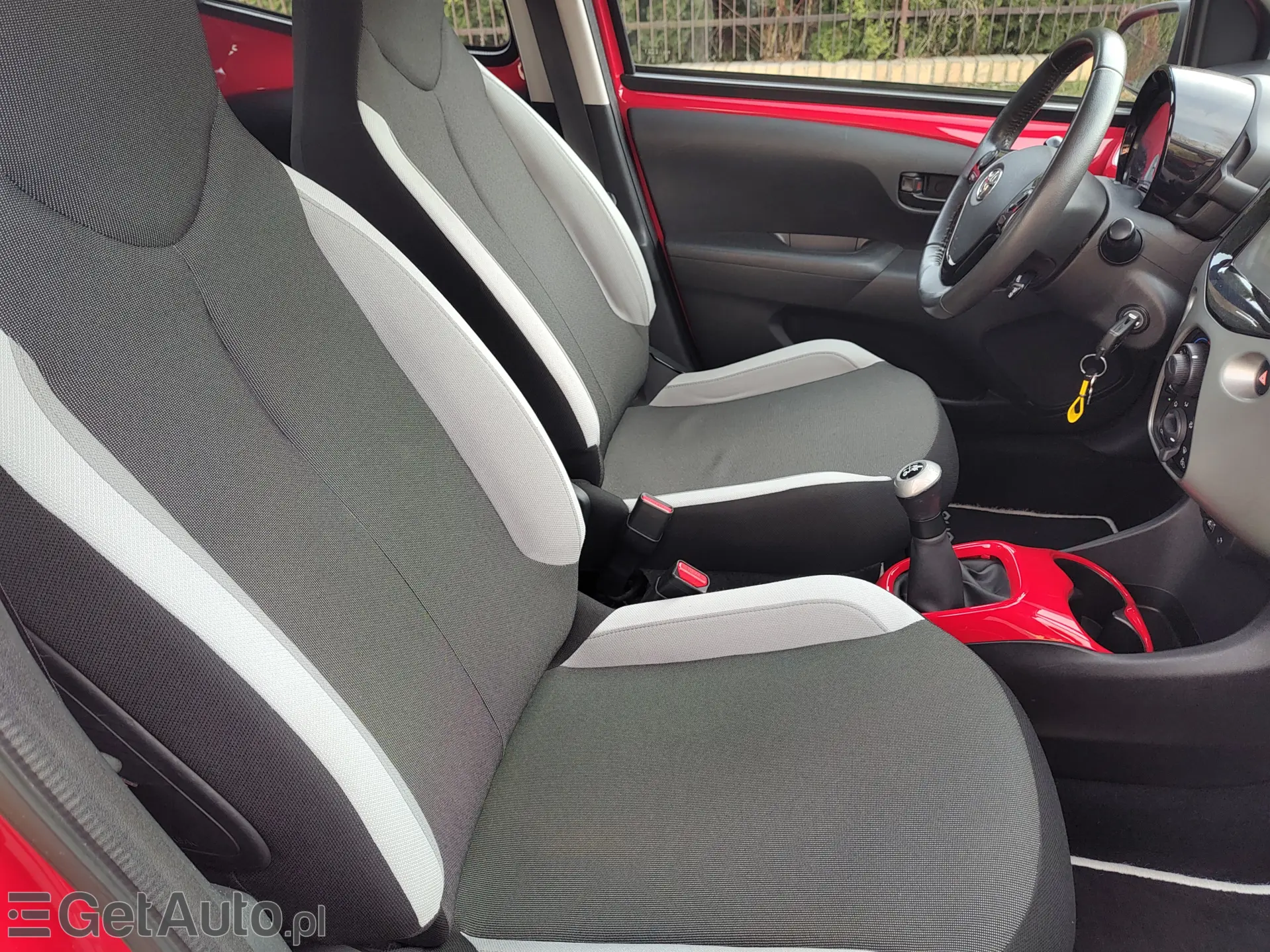 TOYOTA Aygo X-clusiv