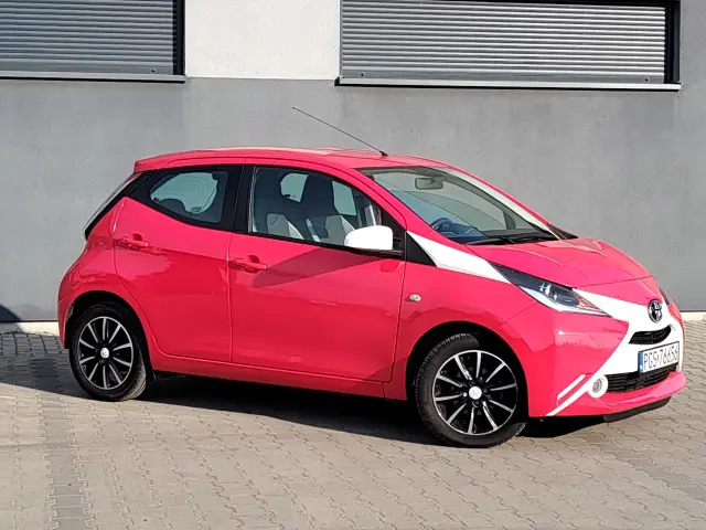 TOYOTA Aygo X-clusiv