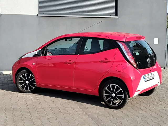 TOYOTA Aygo X-clusiv