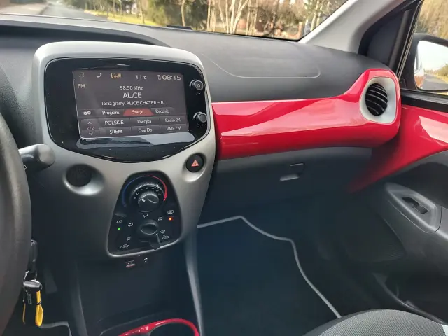 TOYOTA Aygo X-clusiv