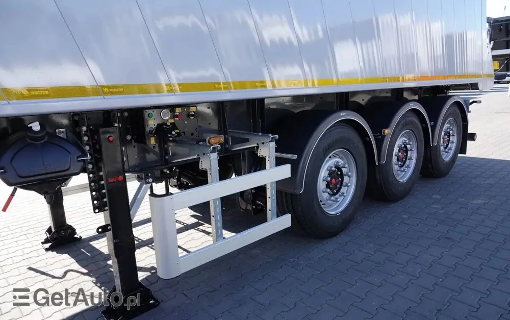 WIELTON WYWROTKA ALUMINIOWA 36 M3 / KLAPA / FABRYCZNIE NOWA 2025 ROK / PODŁOGA 7MM / OŚ PODNOSZONA / DOSTĘPNA OD RĘKI 