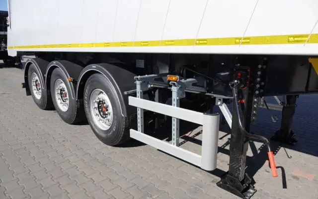 WIELTON WYWROTKA ALUMINIOWA 36 M3 / KLAPA / FABRYCZNIE NOWA 2025 ROK / PODŁOGA 7MM / OŚ PODNOSZONA / DOSTĘPNA OD RĘKI 