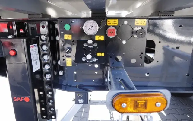 WIELTON WYWROTKA ALUMINIOWA 36 M3 / KLAPA / FABRYCZNIE NOWA 2025 ROK / PODŁOGA 7MM / OŚ PODNOSZONA / DOSTĘPNA OD RĘKI 