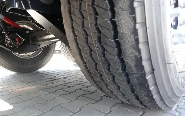 WIELTON WYWROTKA ALUMINIOWA 36 M3 / KLAPA / FABRYCZNIE NOWA 2025 ROK / PODŁOGA 7MM / OŚ PODNOSZONA / DOSTĘPNA OD RĘKI 