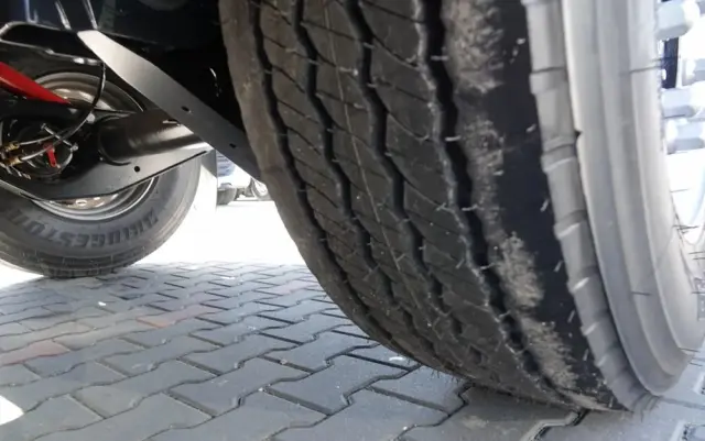 WIELTON WYWROTKA ALUMINIOWA 36 M3 / KLAPA / FABRYCZNIE NOWA 2025 ROK / PODŁOGA 7MM / OŚ PODNOSZONA / DOSTĘPNA OD RĘKI 