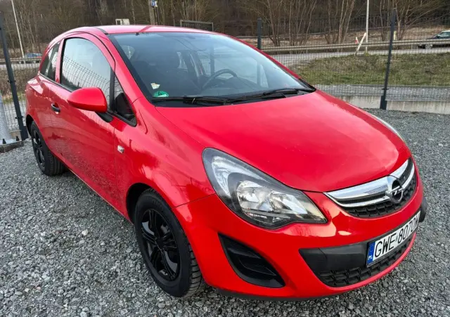 OPEL Corsa 1.2 Edition