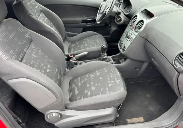 OPEL Corsa 1.2 Edition