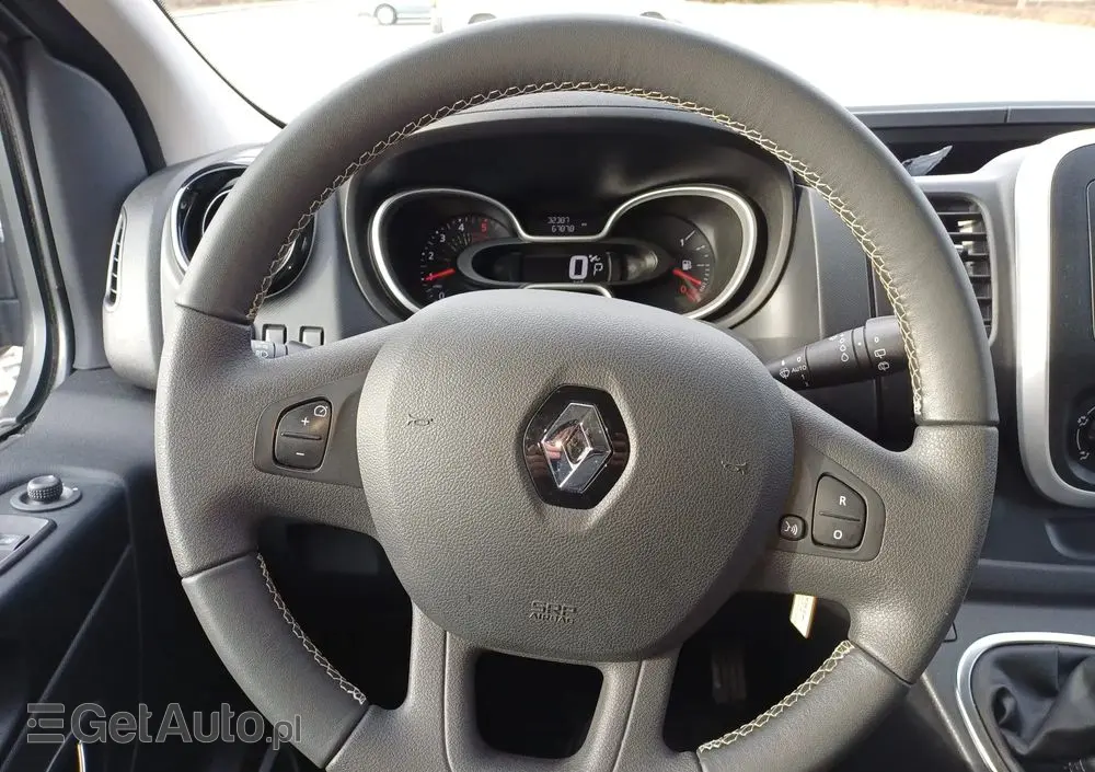 RENAULT Trafic 2.0 dCi Escapade EDC