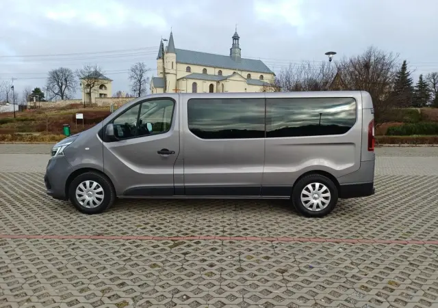 RENAULT Trafic 2.0 dCi Escapade EDC