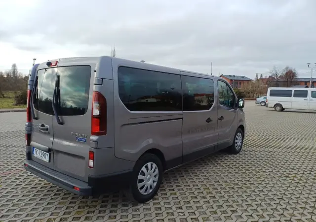 RENAULT Trafic 2.0 dCi Escapade EDC