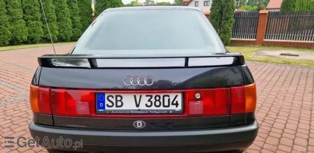 AUDI 80 