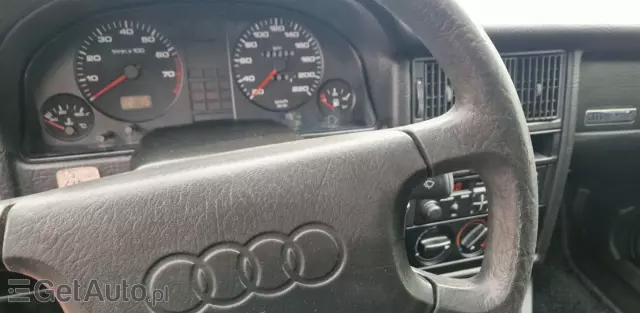 AUDI 80 
