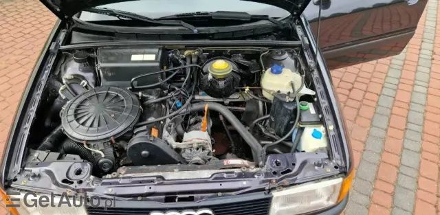 AUDI 80 