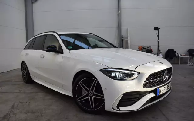 MERCEDES-BENZ Klasa C 200 d T 9G-TRONIC AMG Line