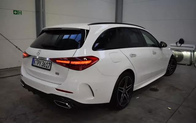 MERCEDES-BENZ Klasa C 200 d T 9G-TRONIC AMG Line