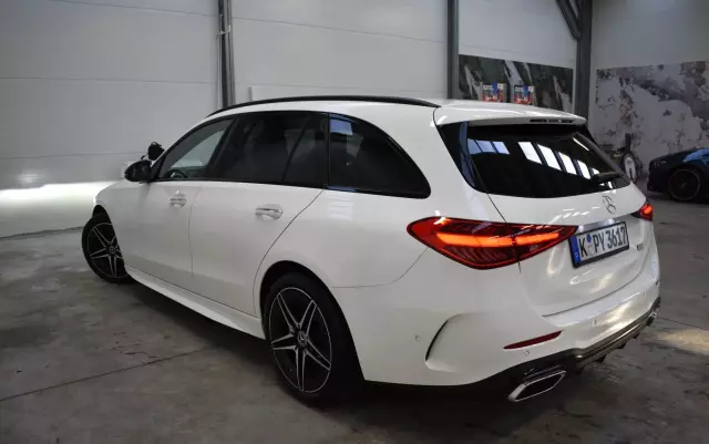 MERCEDES-BENZ Klasa C 200 d T 9G-TRONIC AMG Line