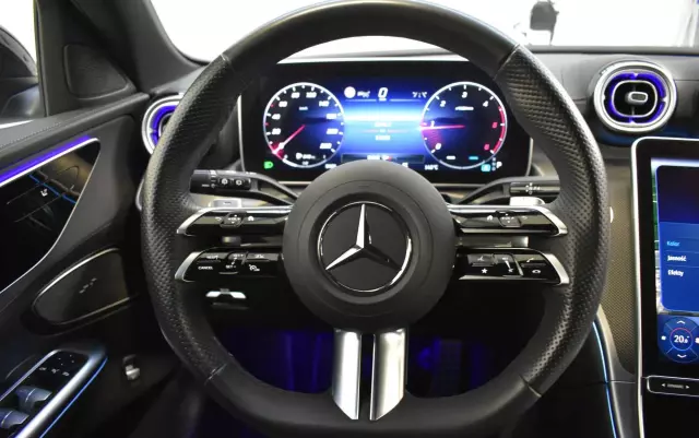 MERCEDES-BENZ Klasa C 200 d T 9G-TRONIC AMG Line