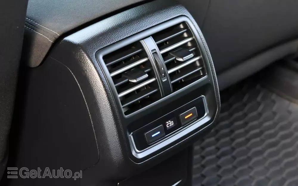 VOLKSWAGEN Passat 1.6 TDI BMT Comfortline