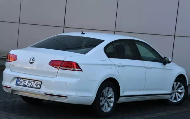 VOLKSWAGEN Passat 1.6 TDI BMT Comfortline
