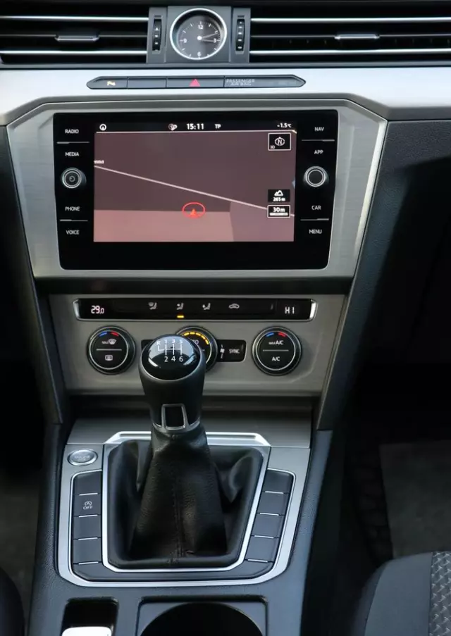 VOLKSWAGEN Passat 1.6 TDI BMT Comfortline