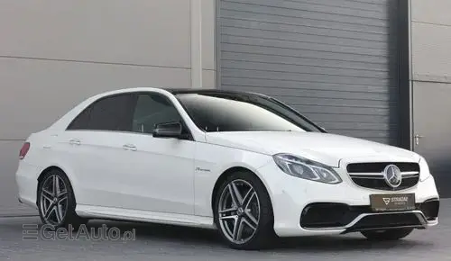 MERCEDES-BENZ Klasa E 63 AMG  