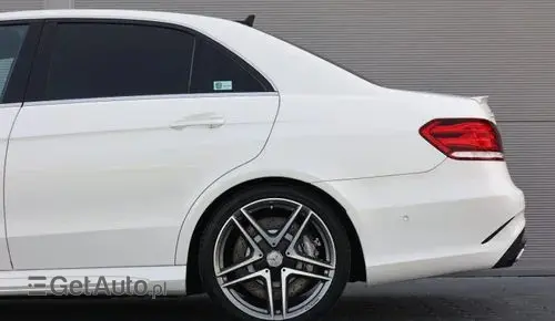 MERCEDES-BENZ Klasa E 63 AMG  