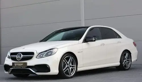 MERCEDES-BENZ Klasa E 63 AMG  