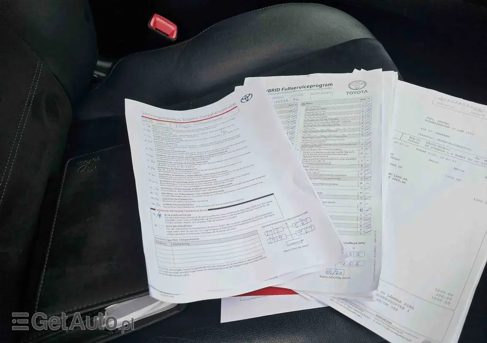 TOYOTA Avensis 1.8 Premium EU5