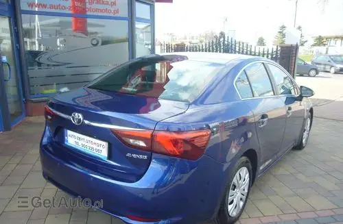 TOYOTA Avensis 