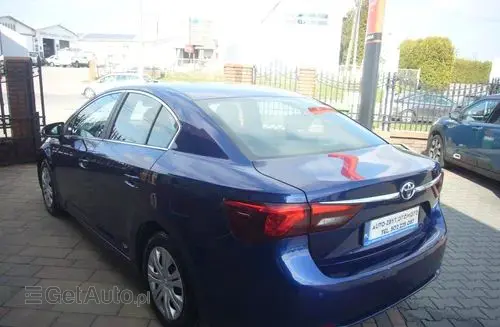 TOYOTA Avensis 