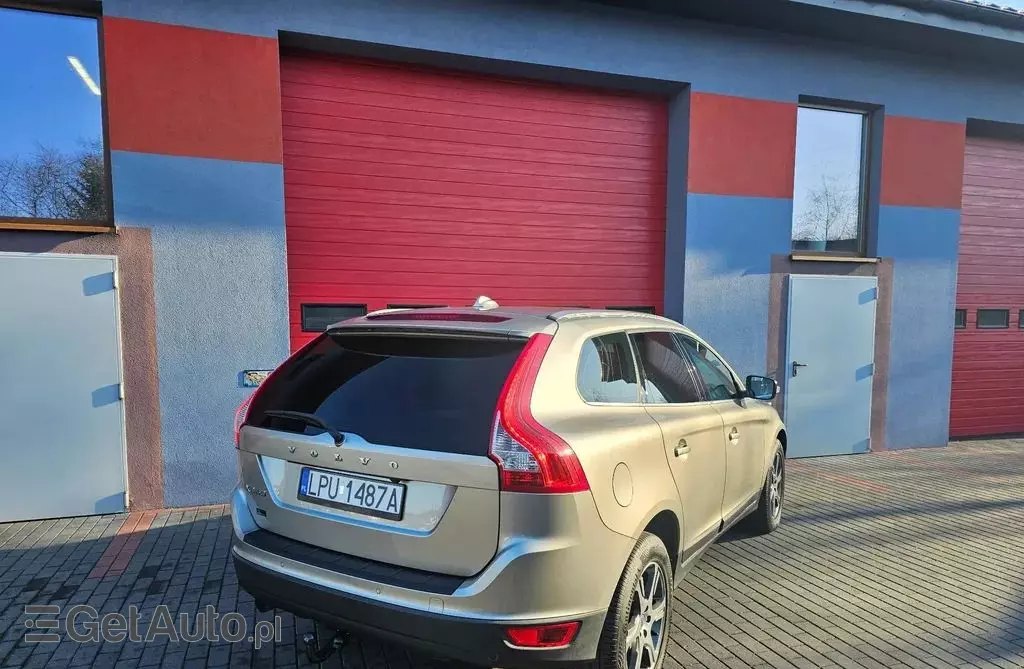 VOLVO Xc 60 