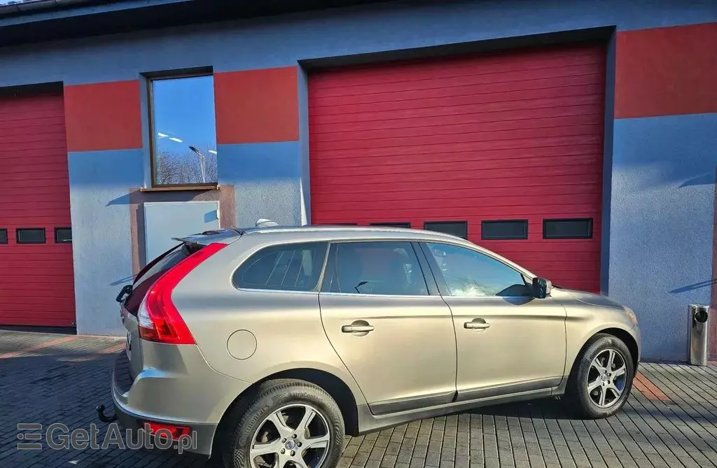 VOLVO Xc 60 