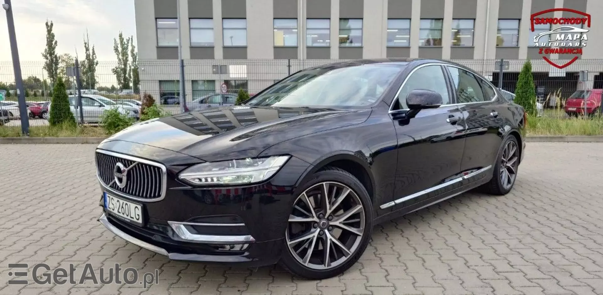 VOLVO S90 