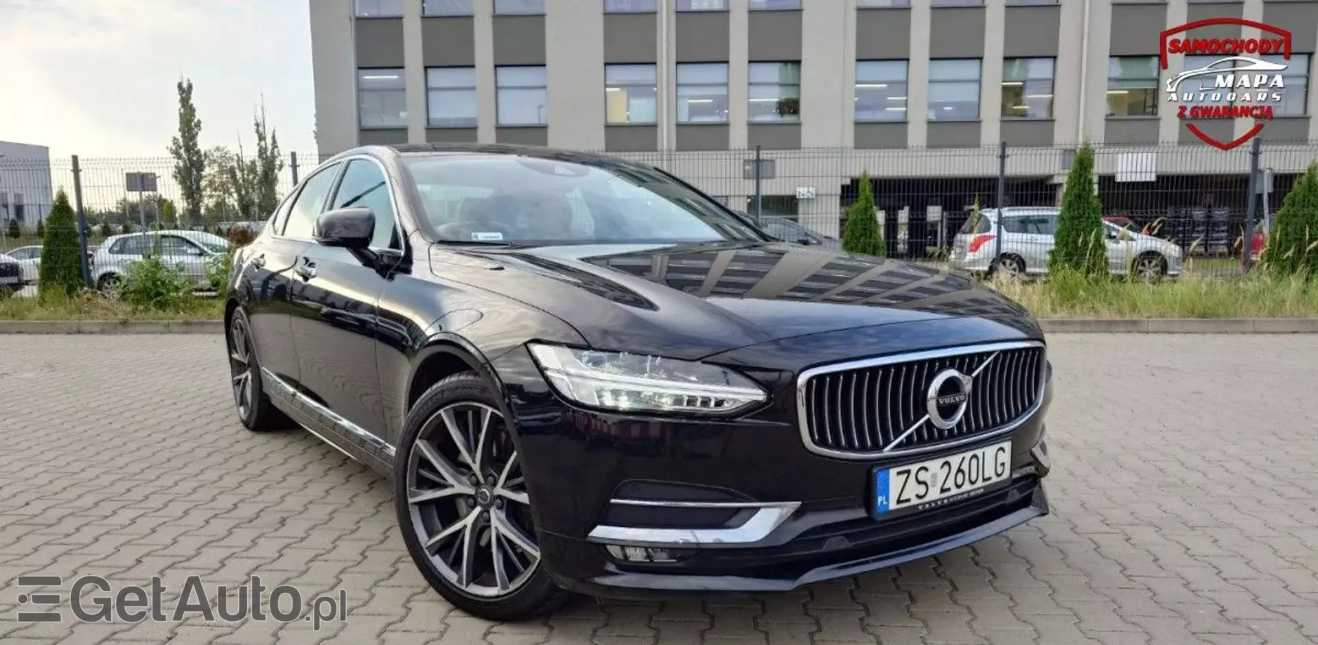 VOLVO S90 