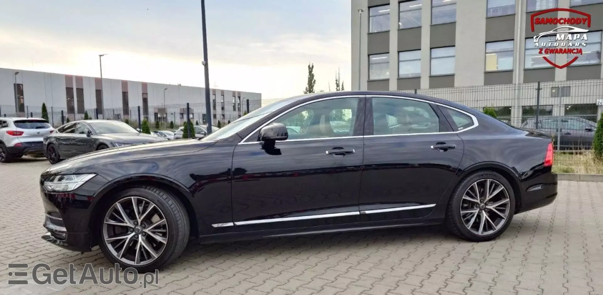VOLVO S90 