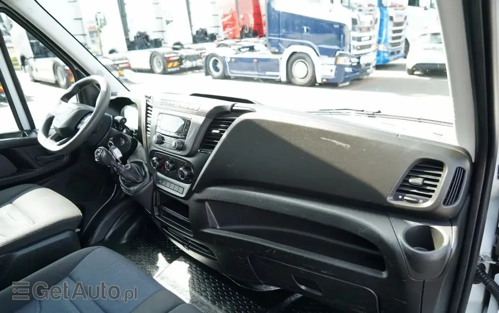 IVECO 35-140 / SKRZYNIOWY 5m  / MANUAL / BLIŹNIAK / 2020 / SPROWADZONY 