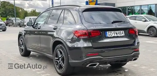 MERCEDES-BENZ GLC 