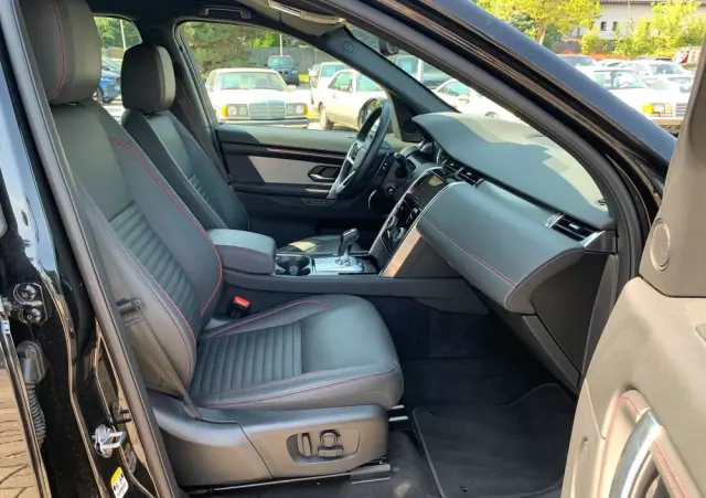 LAND ROVER Discovery Sport D200 Dynamic HSE