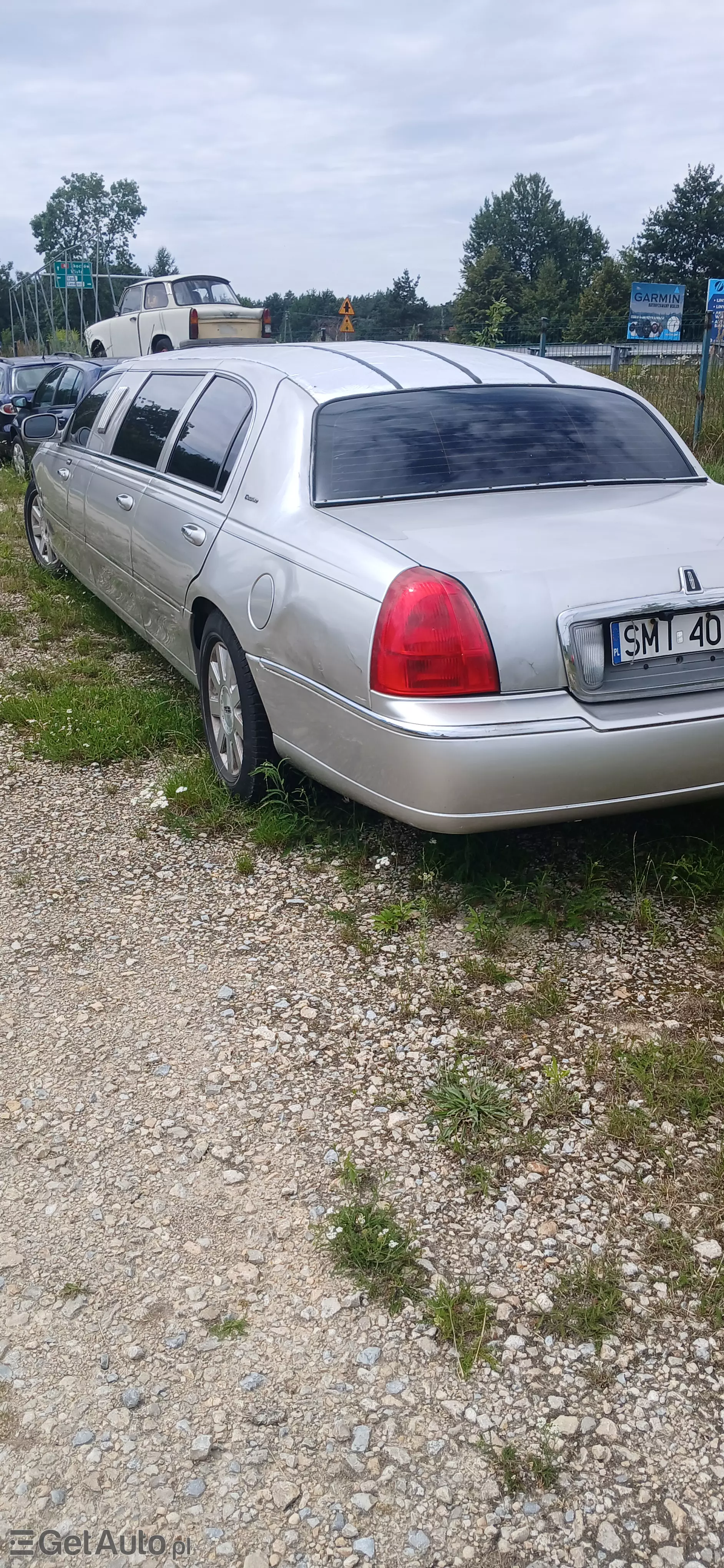 LINCOLN Town Car 4.6 V8 (208 KM)
