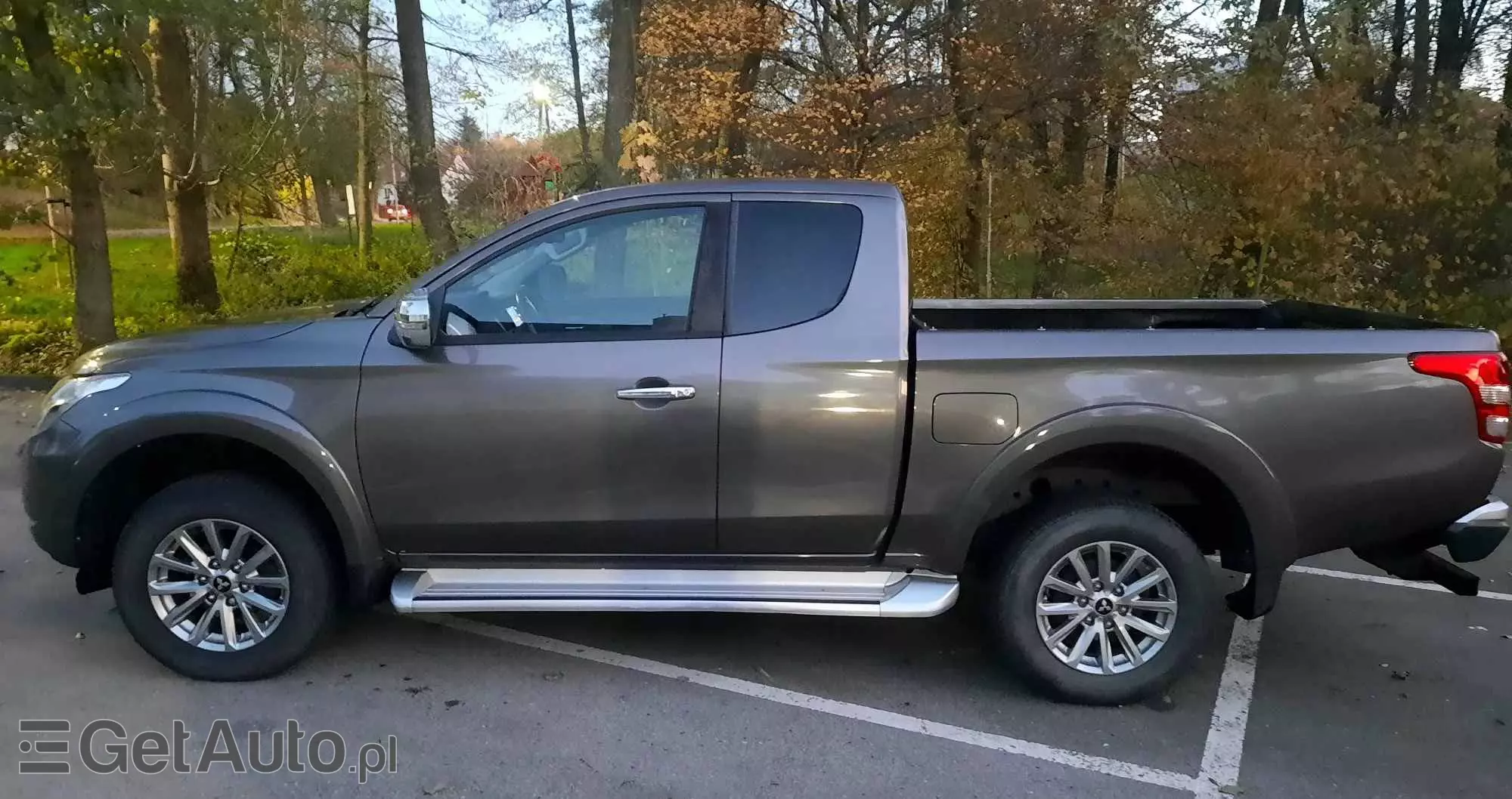 MITSUBISHI L200 2.4 d DC Intense Plus EU6