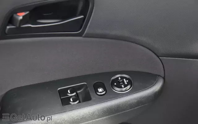 HYUNDAI I30 1.4 blue Comfort