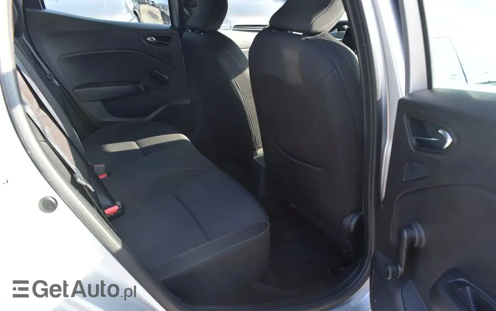 RENAULT Clio 1.0 TCe Equilibre