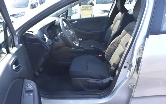 RENAULT Clio 1.0 TCe Equilibre