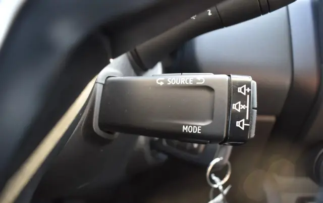 RENAULT Clio 1.0 TCe Equilibre