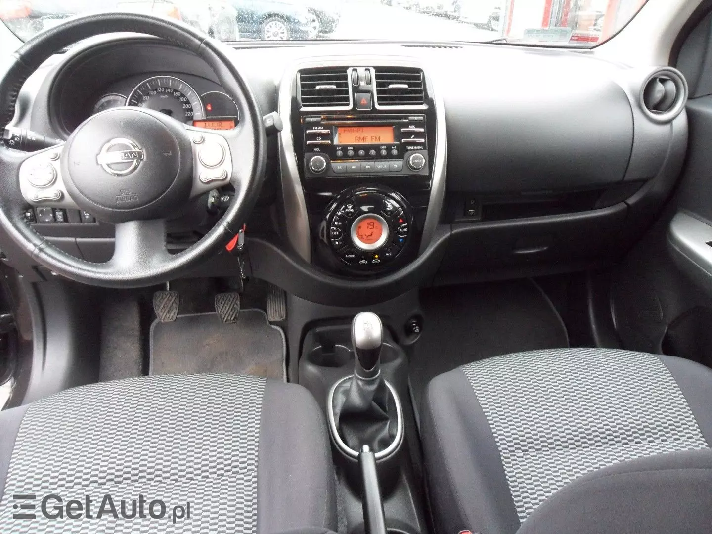 NISSAN Micra 