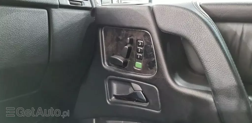 MERCEDES-BENZ Klasa G 