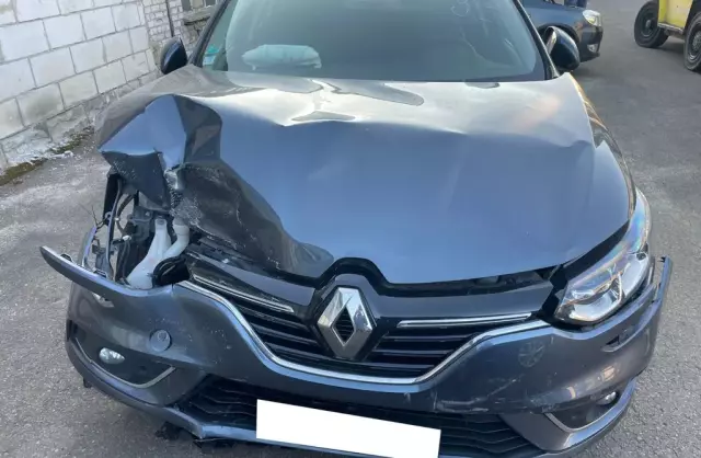 RENAULT Megane 