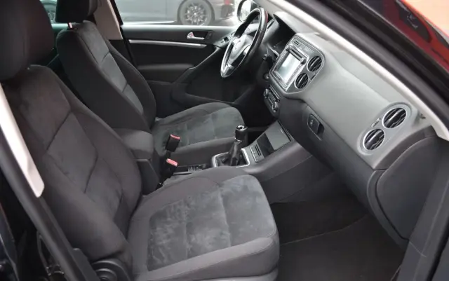 VOLKSWAGEN Tiguan 2.0 TDI DPF 4Motion Sport & Style